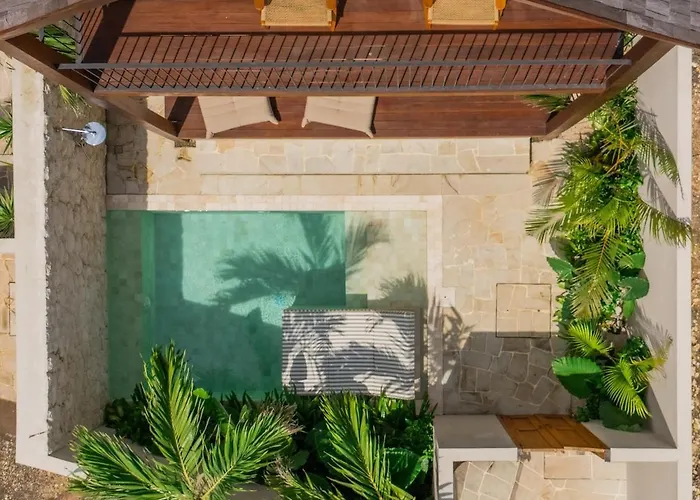 Villa Yunani Thomas Bali
