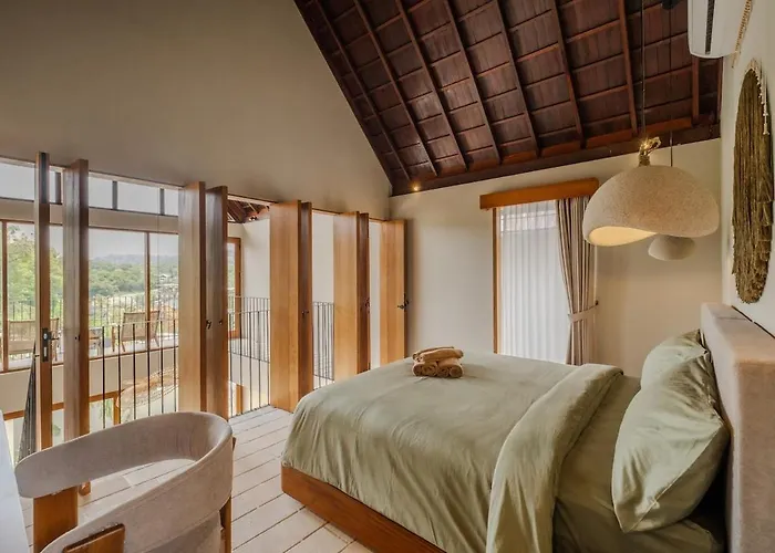 Villa Yunani Thomas Bali