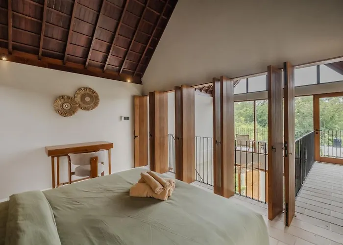 Yunani Thomas Bali Villa
